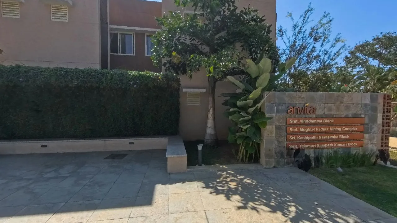 Gardens & Green Spaces at Cadabam's centre — 360° virtual tour